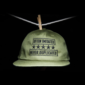IMITATED - DECONSTRUCTED CAP
